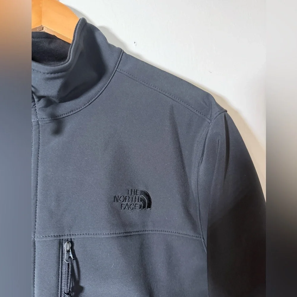 The North Face Men's Dark Gray Performance Jacket